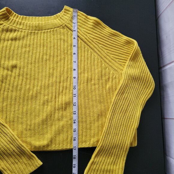 Garage Brand Knit Sweater Crop Top, Mustard Yellow, Women’s L, Cropped Boxy Knit - Picture 6 of 6